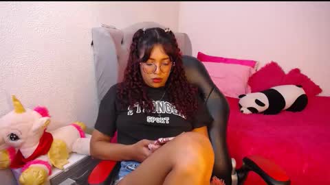 EMILY online show from 03-08-26, 09:40