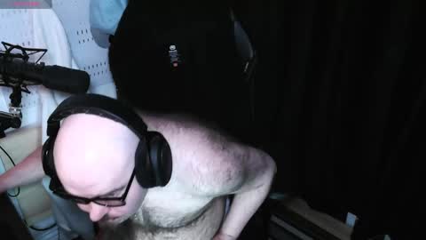 Warno online show from 04-22-26, 04:37