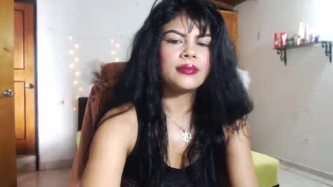 Snapshot of warrior_xena chatting on 02-06-25, 08:13 warrior_xena online show from 02-06-25, 08:13