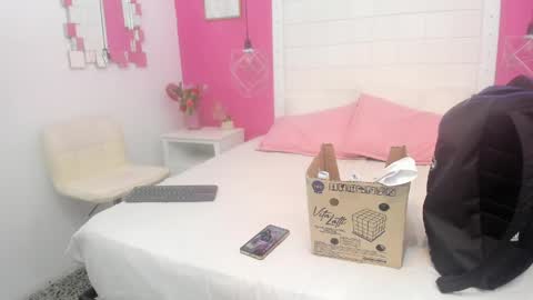 Milf Latina online show from 05-27-26, 01:30