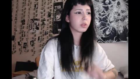 Mina online show from 04-19-26, 12:59