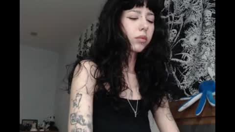 Mina online show from 06-10-26, 05:45