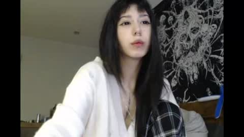 Mina online show from 07-01-26, 06:51