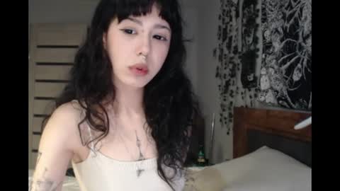 Mina online show from 07-04-26, 07:53