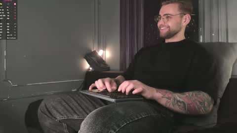 Wayne online show from 12-18-25, 04:40