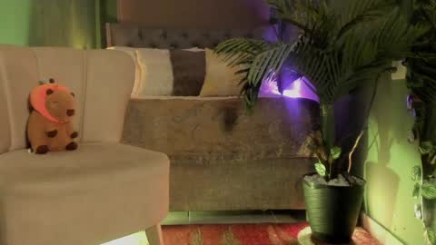 Snapshot of wayuu_goddess chatting on 12-30-24, 08:15 Wayuu Goddess 3 online show from 12-30-24, 08:15