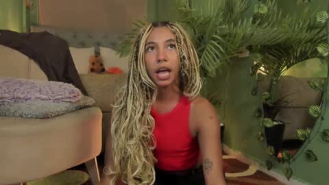 Snapshot of wayuu_goddess chatting on 01-07-25, 07:06 Wayuu Goddess 3 online show from 01-07-25, 07:06