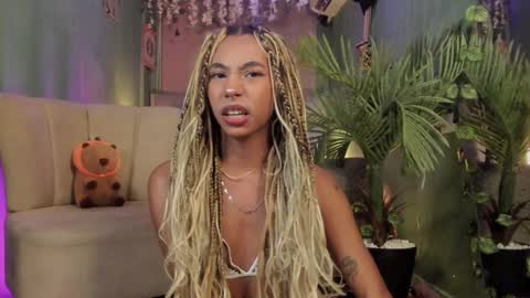 Snapshot of wayuu_goddess chatting on 01-08-25, 03:39 Wayuu Goddess 3 online show from 01-08-25, 03:39