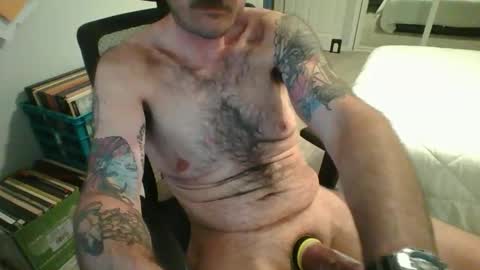 Snapshot of wazooforty2 chatting on 04-22-26, 01:41 wazooforty2 online show from 04-22-26, 01:41