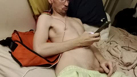 Snapshot of wbeeee420 chatting on 06-30-26, 05:19 Phil virgo online show from 06-30-26, 05:19