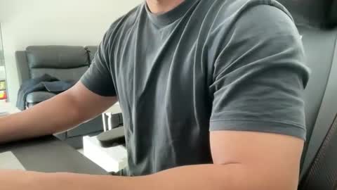 Weapon X online show from 09-19-25, 12:45