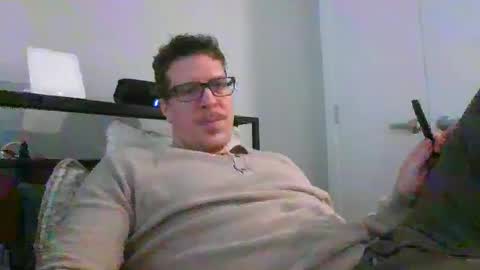 Snapshot of weatheredvoid chatting on 02-03-25, 11:05 WeatheredVoid online show from 02-03-25, 11:05