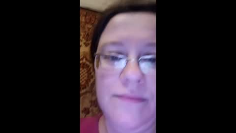 Snapshot of webgirl2 chatting on 01-08-25, 12:06 Marina online show from 01-08-25, 12:06