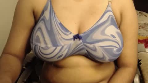 mina online show from 12-04-25, 09:23