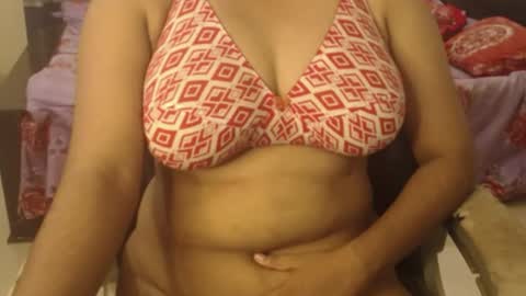 Snapshot of webshowxxx chatting on 06-27-26, 04:56 mina online show from 06-27-26, 04:56