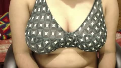 Snapshot of webshowxxx chatting on 07-21-26, 07:22 mina online show from 07-21-26, 07:22