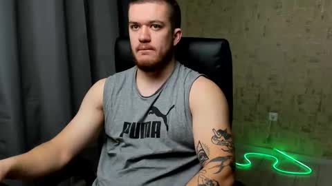 Snapshot of well_boy_ chatting on 01-12-26, 05:34 well_boy_ online show from 01-12-26, 05:34