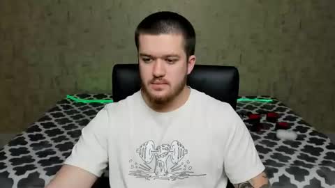 Snapshot of well_boy_ chatting on 04-02-26, 02:58 well_boy_ online show from 04-02-26, 02:58