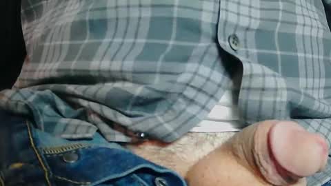 Snapshot of wellandwelland chatting on 12-04-25, 02:15 wellandwelland online show from 12-04-25, 02:15