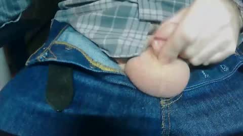 Snapshot of wellandwelland chatting on 01-14-26, 02:55 wellandwelland online show from 01-14-26, 02:55