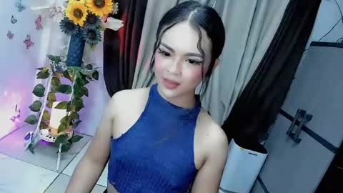 Hi Im LOVIE Please dont forget to follow and thumbs up me online show from 08-01-26, 05:12