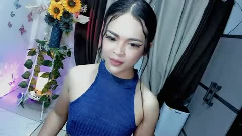 Hi Im LOVIE Please dont forget to follow and thumbs up me online show from 08-03-26, 02:10