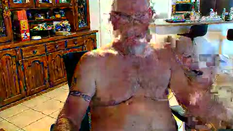 Snapshot of wellhelloo chatting on 04-29-26, 04:16 Wellhelloo online show from 04-29-26, 04:16