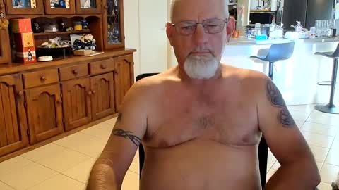 Snapshot of wellhelloo chatting on 04-30-26, 06:20 Wellhelloo online show from 04-30-26, 06:20