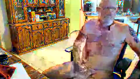 Snapshot of wellhelloo chatting on 05-27-26, 04:53 Wellhelloo online show from 05-27-26, 04:53