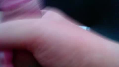 Snapshot of wellingtont chatting on 04-20-26, 01:25 wellingtont online show from 04-20-26, 01:25