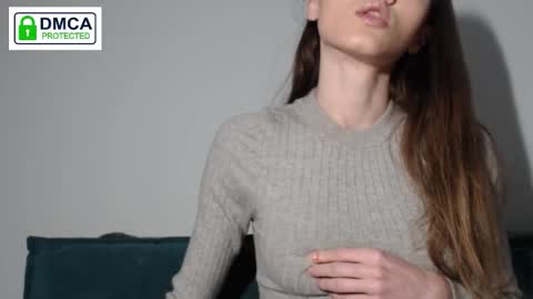 Milena online show from 11-20-25, 08:19