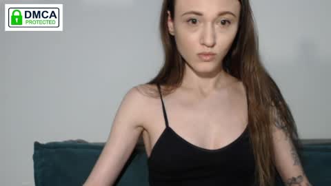 Snapshot of weltmilen chatting on 05-15-26, 09:11 Milena online show from 05-15-26, 09:11