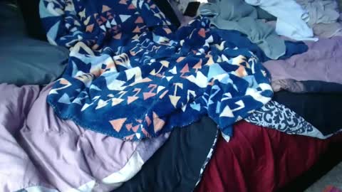 RiZZA and MiKE online show from 01-27-25, 07:35