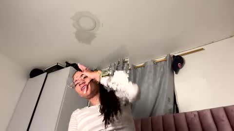 Wendy online show from 10-04-25, 05:05