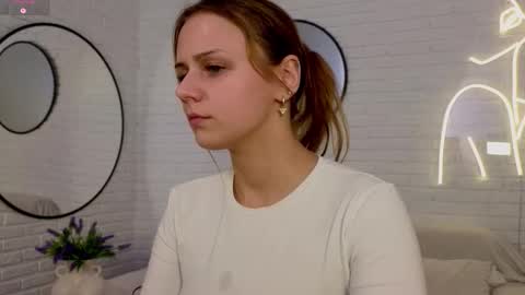 Im Wendy online show from 02-09-26, 09:19