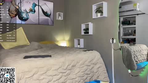 Wendy Alex online show from 04-20-26, 01:19