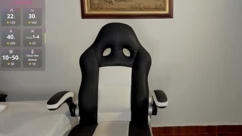 Wendy Marshall  online show from 11-07-25, 08:09