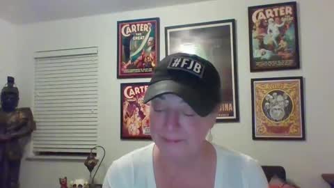 WendyCU online show from 01-09-25, 07:42