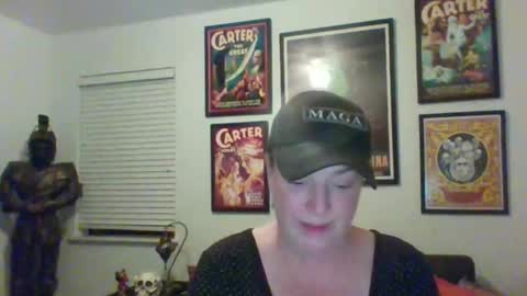 WendyCU online show from 03-06-25, 05:57