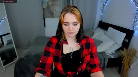 wendyycandy online show from 10-06-25, 04:15