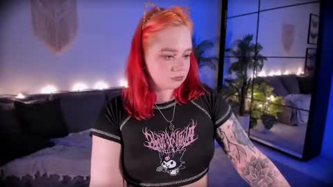 Snapshot of wendyycandy chatting on 05-12-26, 10:07 wendyycandy online show from 05-12-26, 10:07