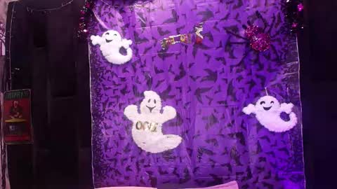 Snapshot of wensheng_ chatting on 10-26-25, 07:20 WEN SHENG online show from 10-26-25, 07:20