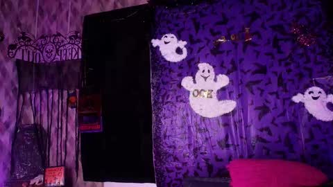 Snapshot of wensheng_ chatting on 10-31-25, 07:37 WEN SHENG online show from 10-31-25, 07:37