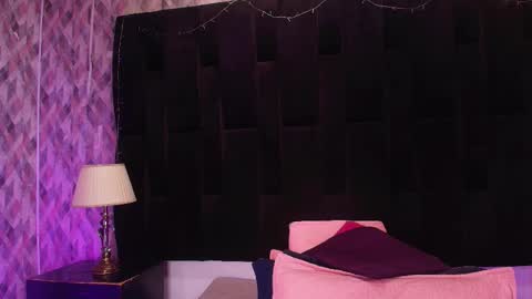 Snapshot of wensheng_ chatting on 11-04-25, 07:24 WEN SHENG online show from 11-04-25, 07:24