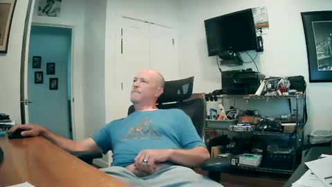 weseeyouwatching online show from 09-17-25, 05:03