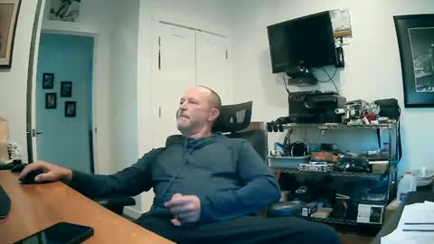 weseeyouwatching online show from 10-06-25, 04:04