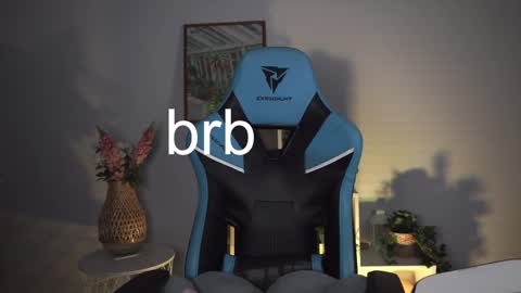 little girl who is always rightLisa online show from 01-28-25, 05:32