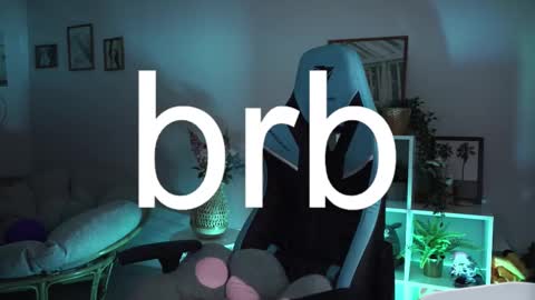 little girl who is always rightLisa online show from 02-20-25, 05:01