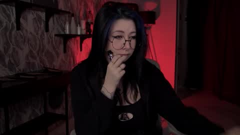 little girl who is always rightLisa online show from 01-14-26, 01:22