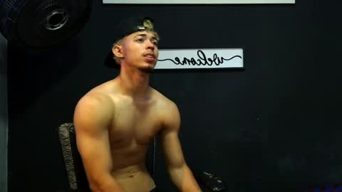 wesley_77 online show from 05-26-26, 04:25